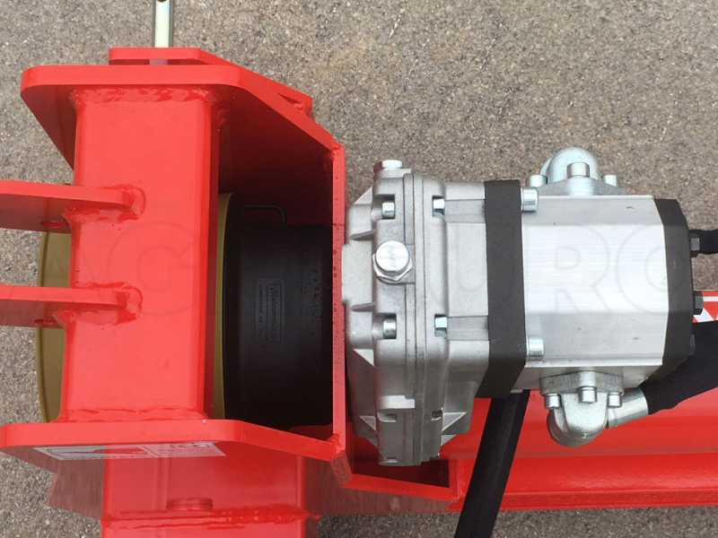Simatech S350 – Liegender Holzspalter für Traktor – 35 t – Kolbenhub 800 mm